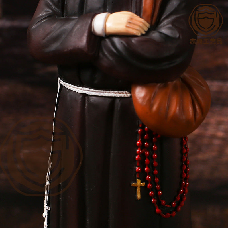 Religious Serious Priest Decoration Indoor Table Decoration Birthday Gift Resin Crafts