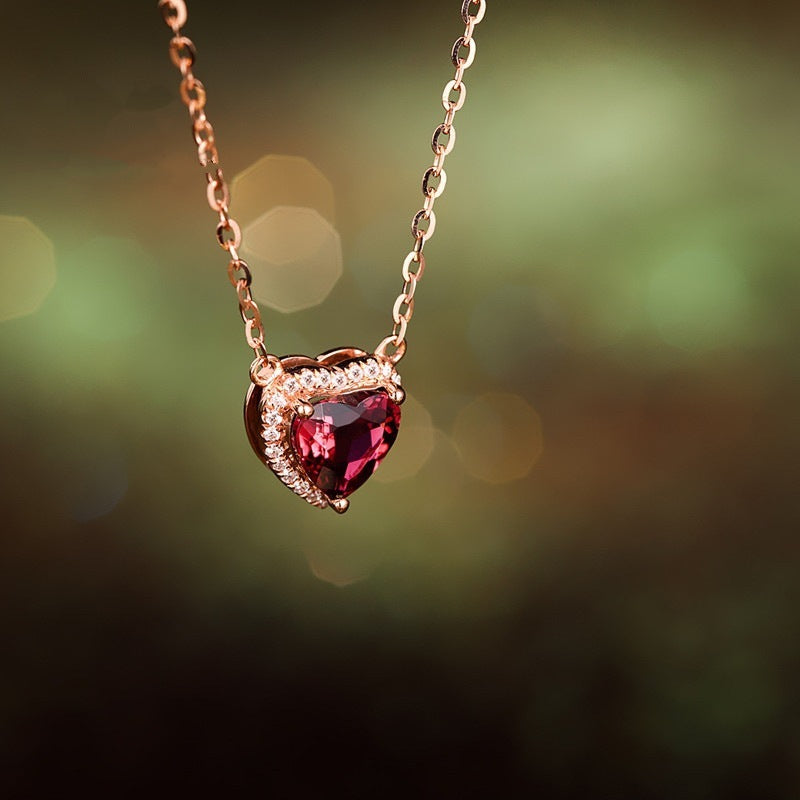 Fashion Heart Shaped Ruby Pendant Necklace