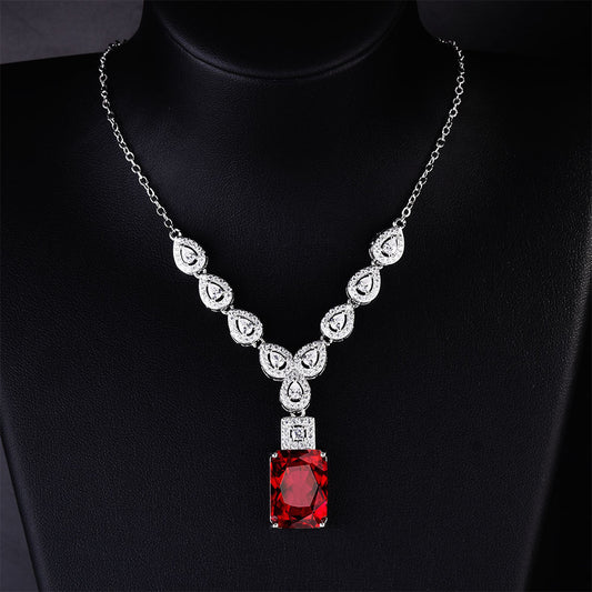 New Luxury Pigeons-blood Ruby Square Diamond Necklace