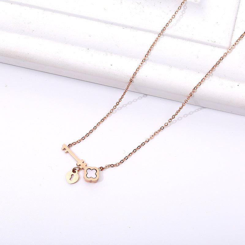 Clavicle Chain Necklace Pendant