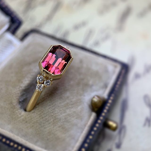 Gold Plated Inlaid Ruby Zircon Ring