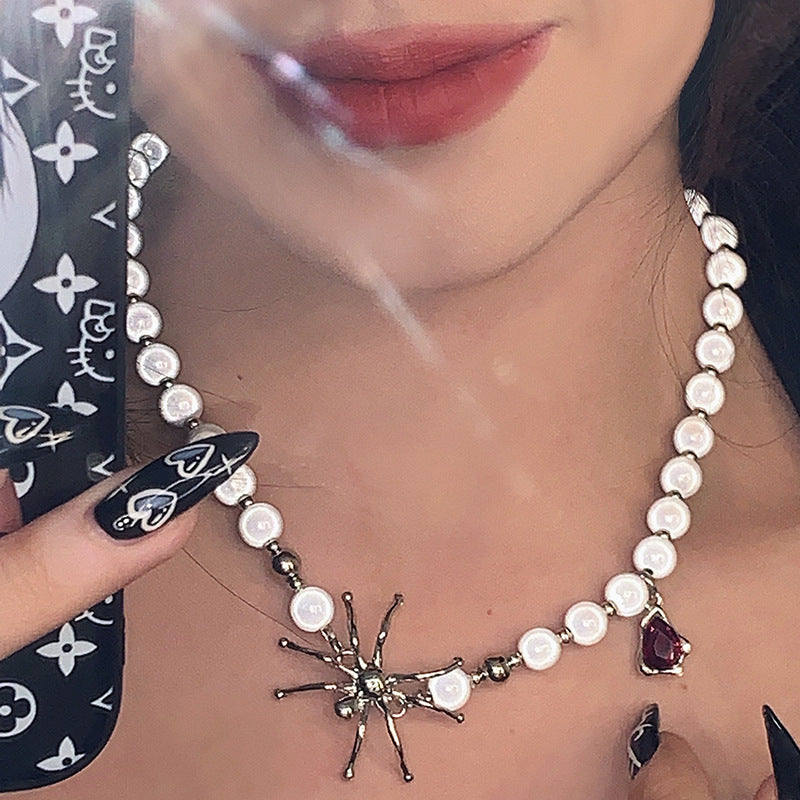 Design Spider Ruby Short Necklace for Men and Women