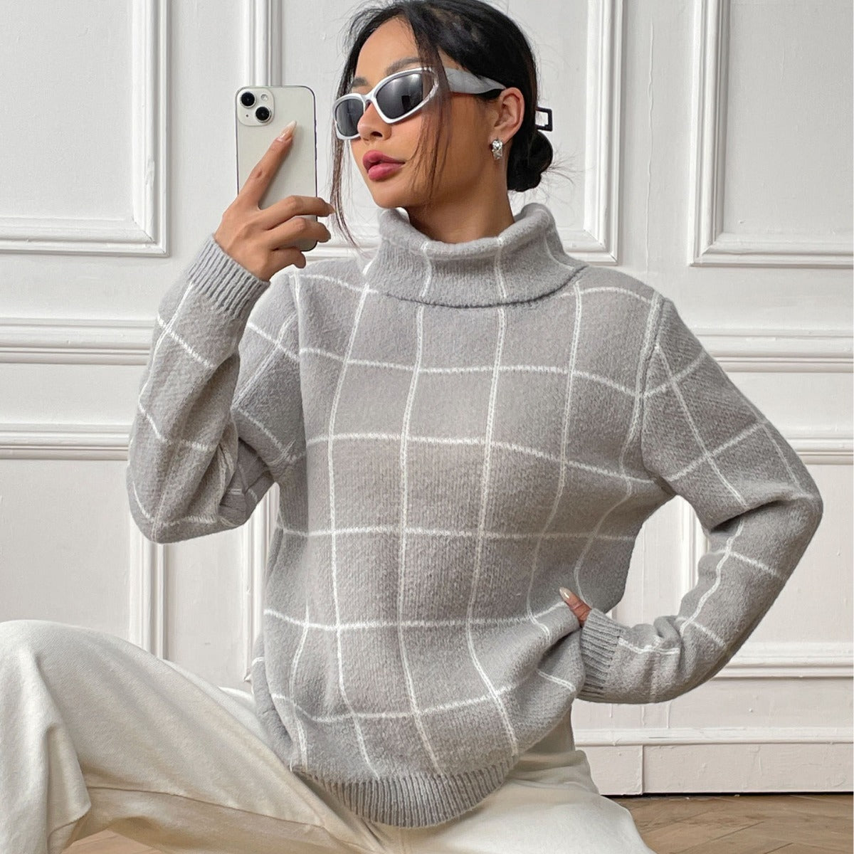 Women's Pullover Color-contrast Check Turtleneck Sweater