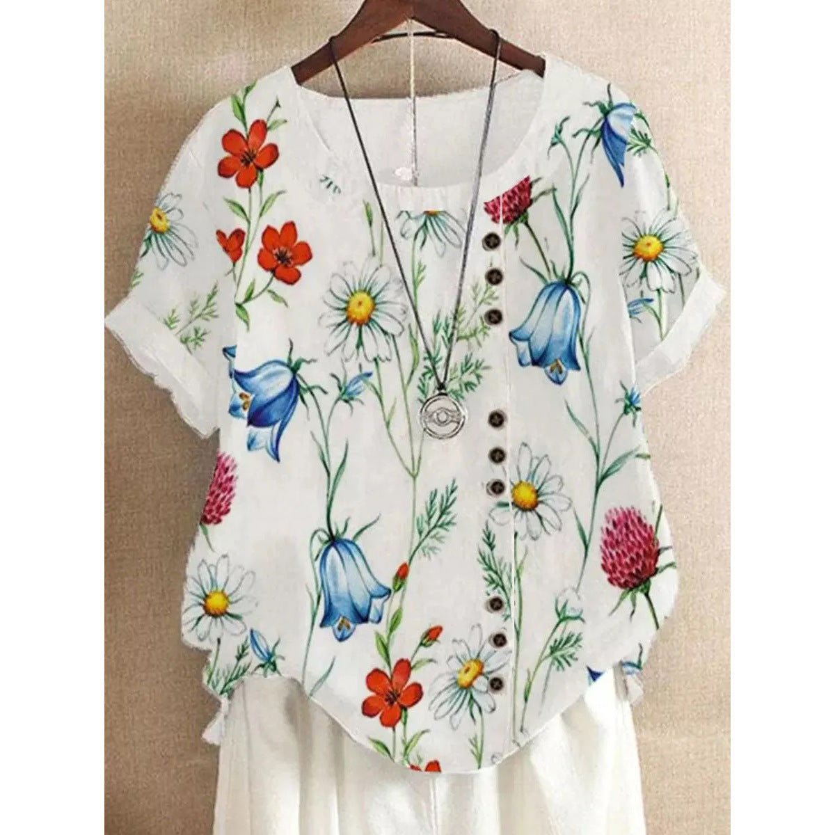 Women's Fashionable Floral Button Short-sleeved T-shirt