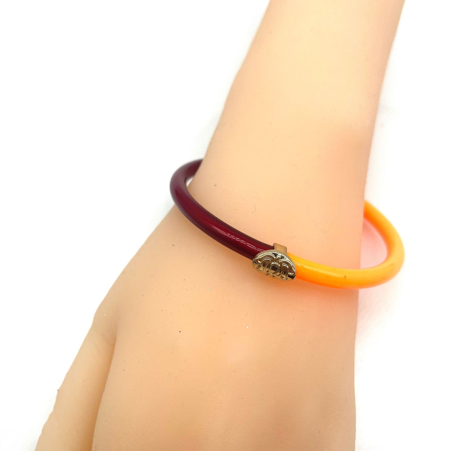 Pulsera bicolor de silicona simple de moda para mujer