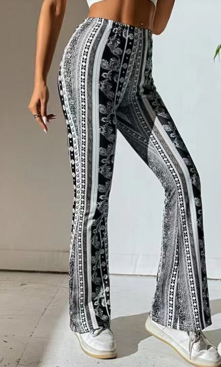 Women's Tight Retro Print Bootleg Pants