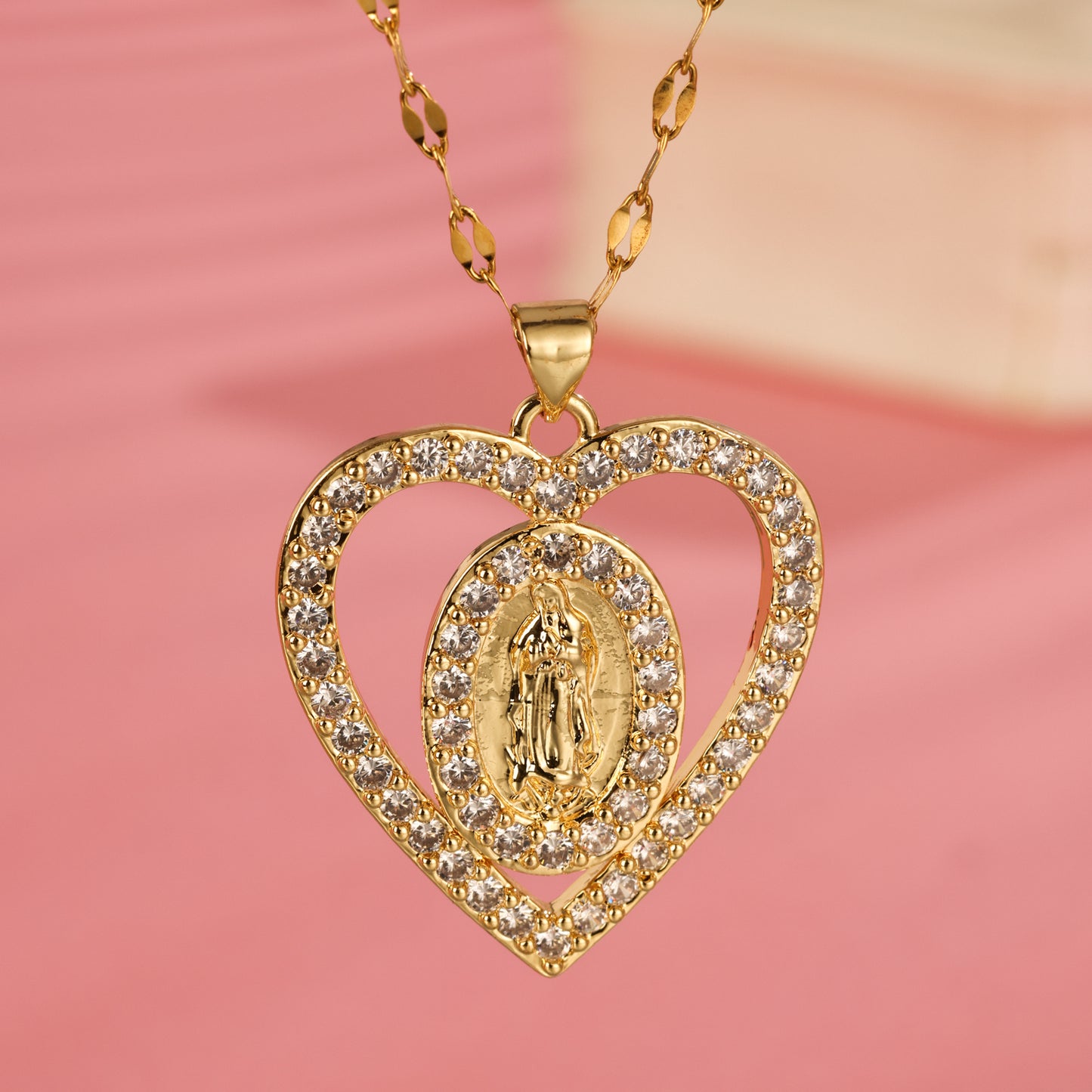 Zircon Heart Round Religious Virgin Mary Pendant Exquisite Jewelry Necklace