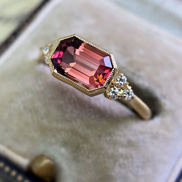 Gold Plated Inlaid Ruby Zircon Ring